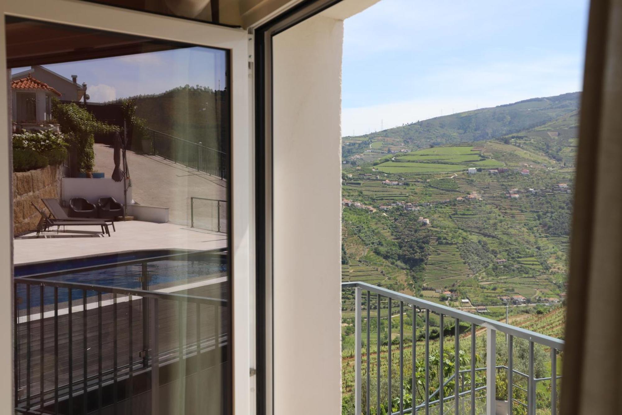Bed and Breakfast Casa Vale Do Douro Мезан-Фриу Экстерьер фото