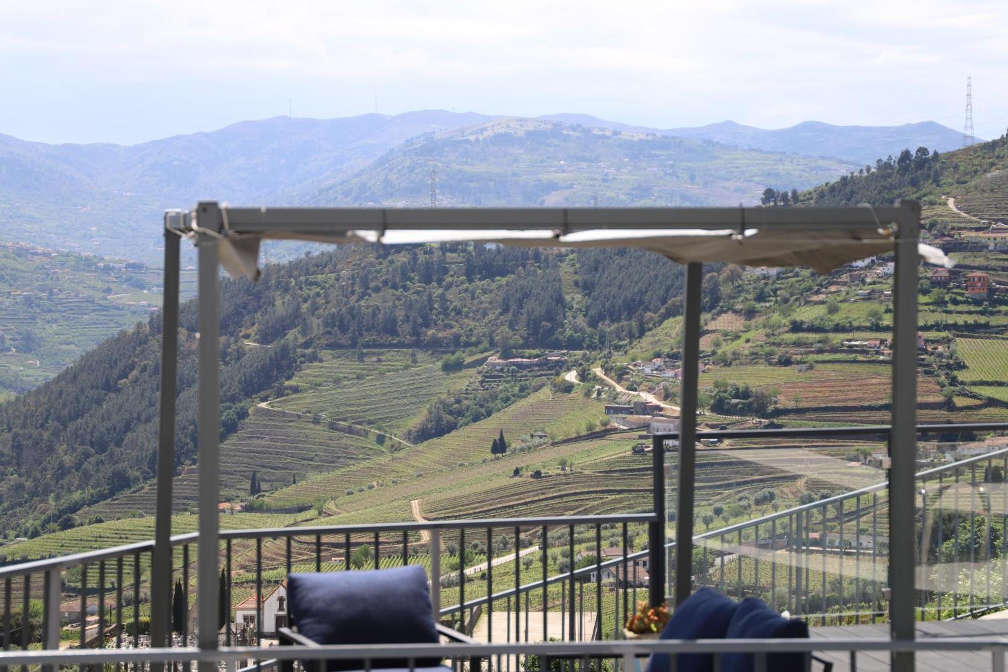 Bed and Breakfast Casa Vale Do Douro Мезан-Фриу Экстерьер фото