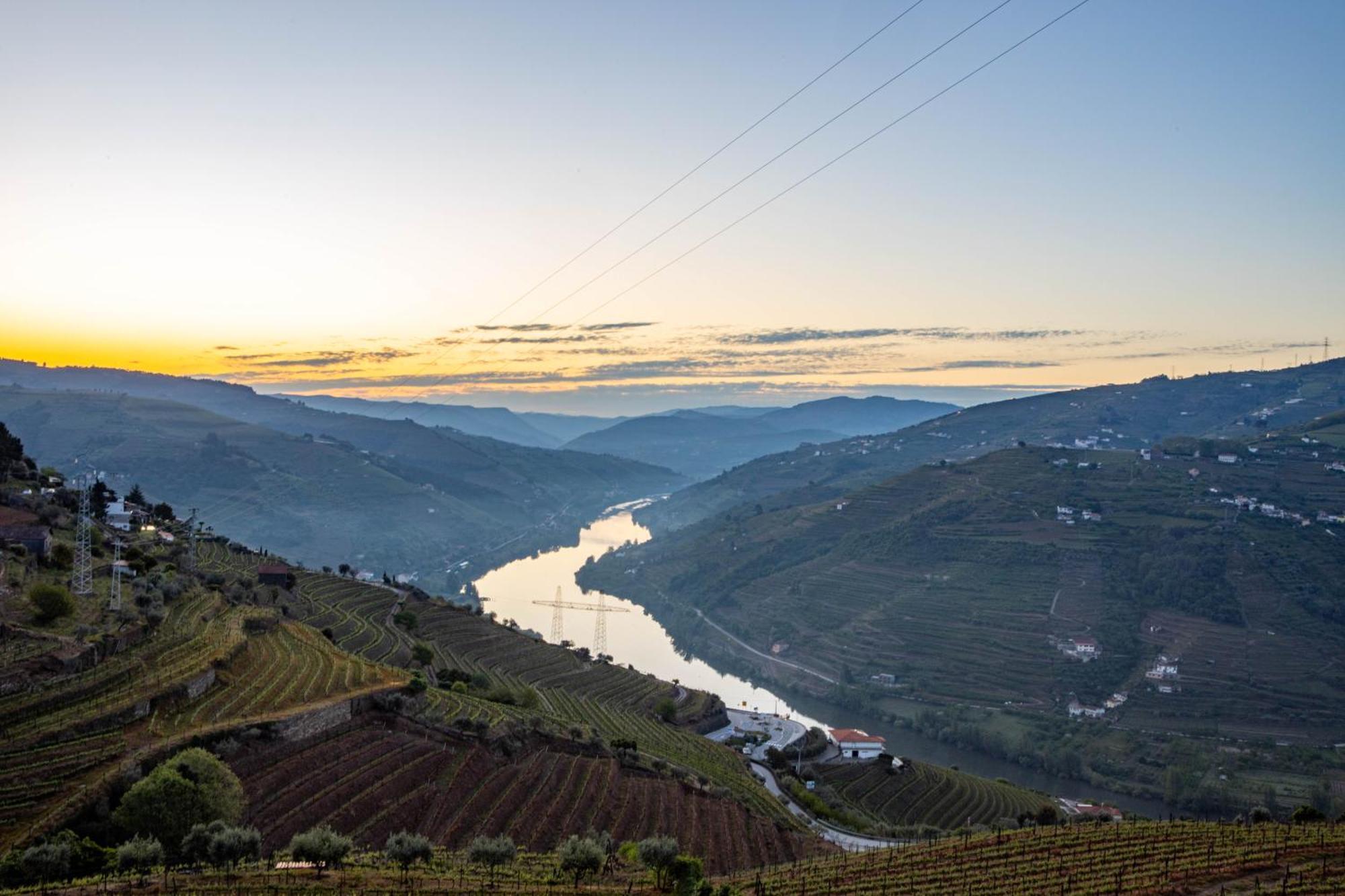 Bed and Breakfast Casa Vale Do Douro Мезан-Фриу Экстерьер фото